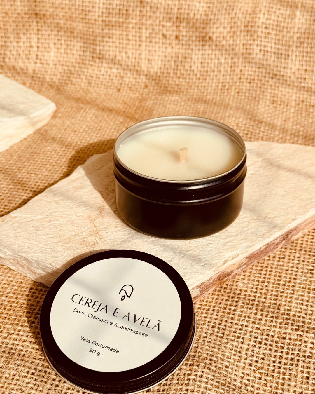 VELA PERFUMADA CEREJA E AVELÃ 90G